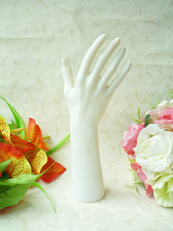 Mannequin High simulation hand Plastic lady Shoumo jewelry Exhibition shot Dedicated prop
