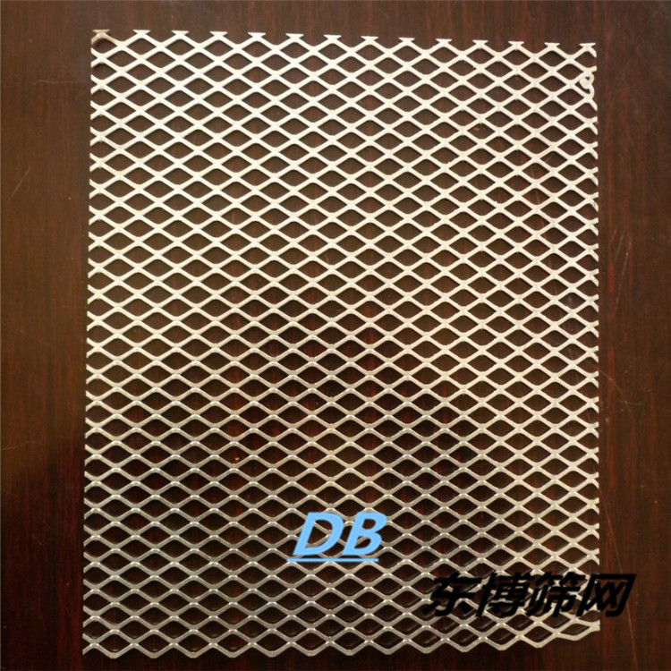 厂家直销钢板网不锈钢菱形孔脚踏网金属板网建筑装饰防腐钢板网