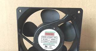 UF12A23BTH台湾原装正品UF-12A23BTH插片式机柜风扇1238 230V