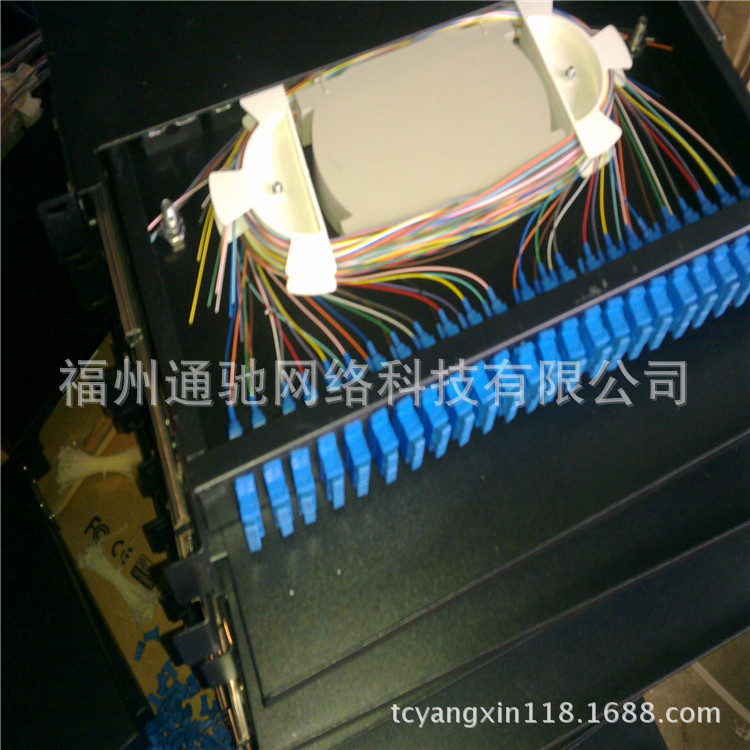 豪华型48芯抽屉式终端盒 ，双弹珠轨道，终端盒质量