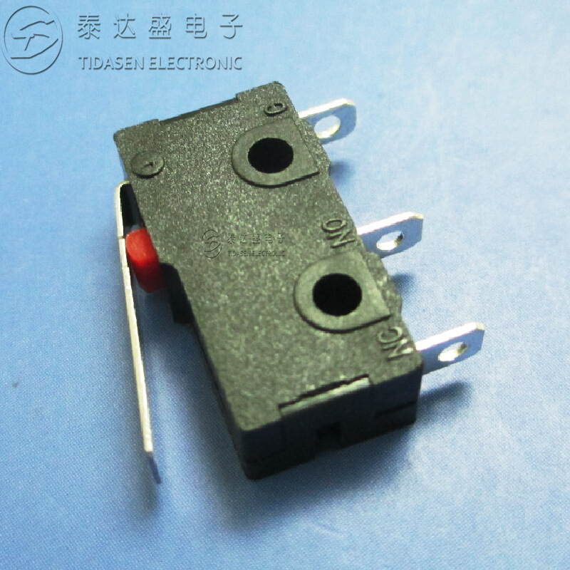 供应美发器械常用1(5)A250V电流微动开关直柄三脚微动开关ZW12-B