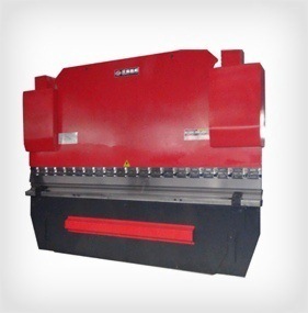 �ֵþ��C���޹�˾  WE67Kϵ�Д���Һ���ۏ��C  ���u�д�C���N��