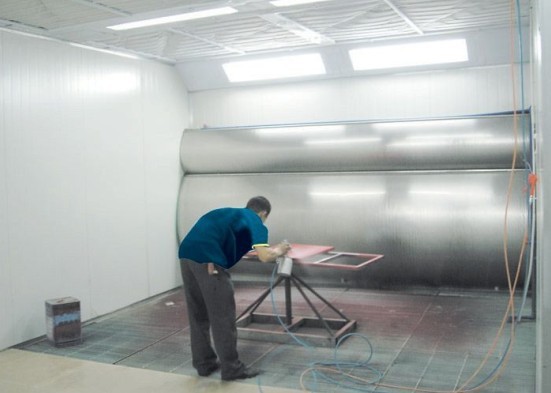 厂家直供机械大型油漆房 喷漆房  整机和零部件的表面喷漆