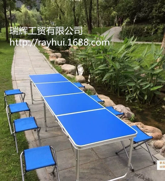 Blue contains four stools