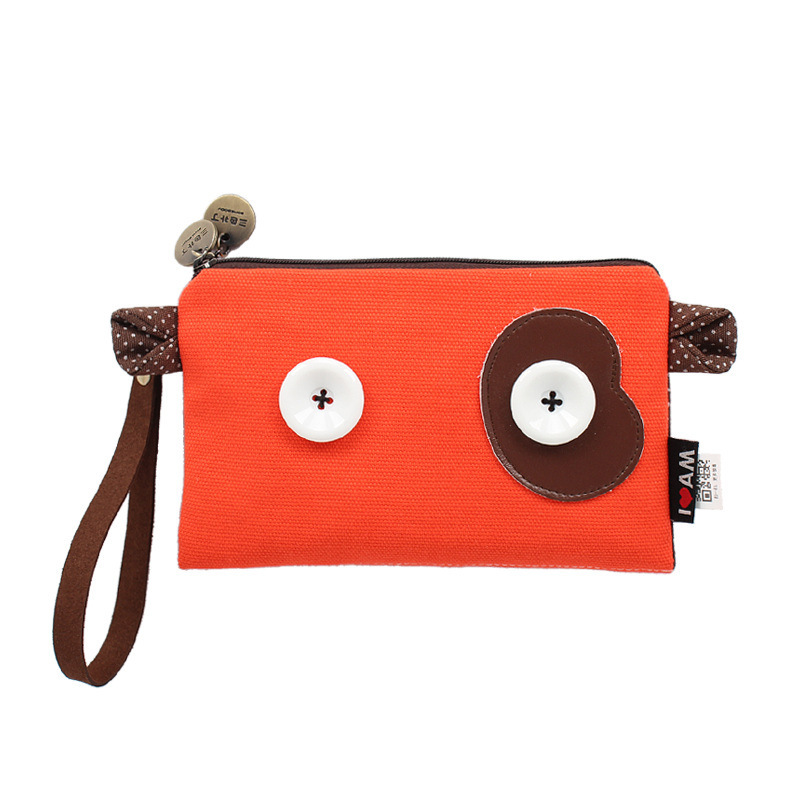 2468643483_232017811