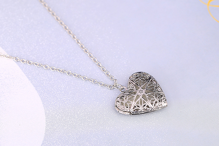 10g Weight Necklace Classification Wedding Occasion Copper Material Heart Pattern Unisex Gender Fashion Style Bronze Color Fashion Heart Copper Wholesale 12