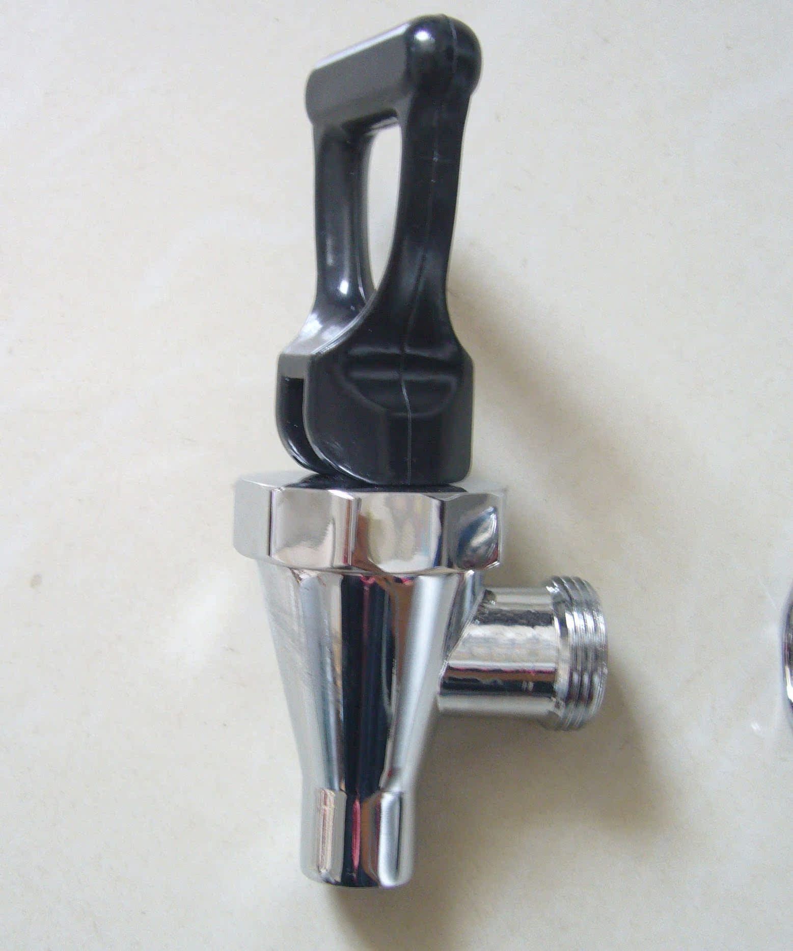 The manufacturer supplies 2-cent hot water faucets, tea canisters, hot water faucets, wine barrels, water boilers and water boilers for wholesale undefined