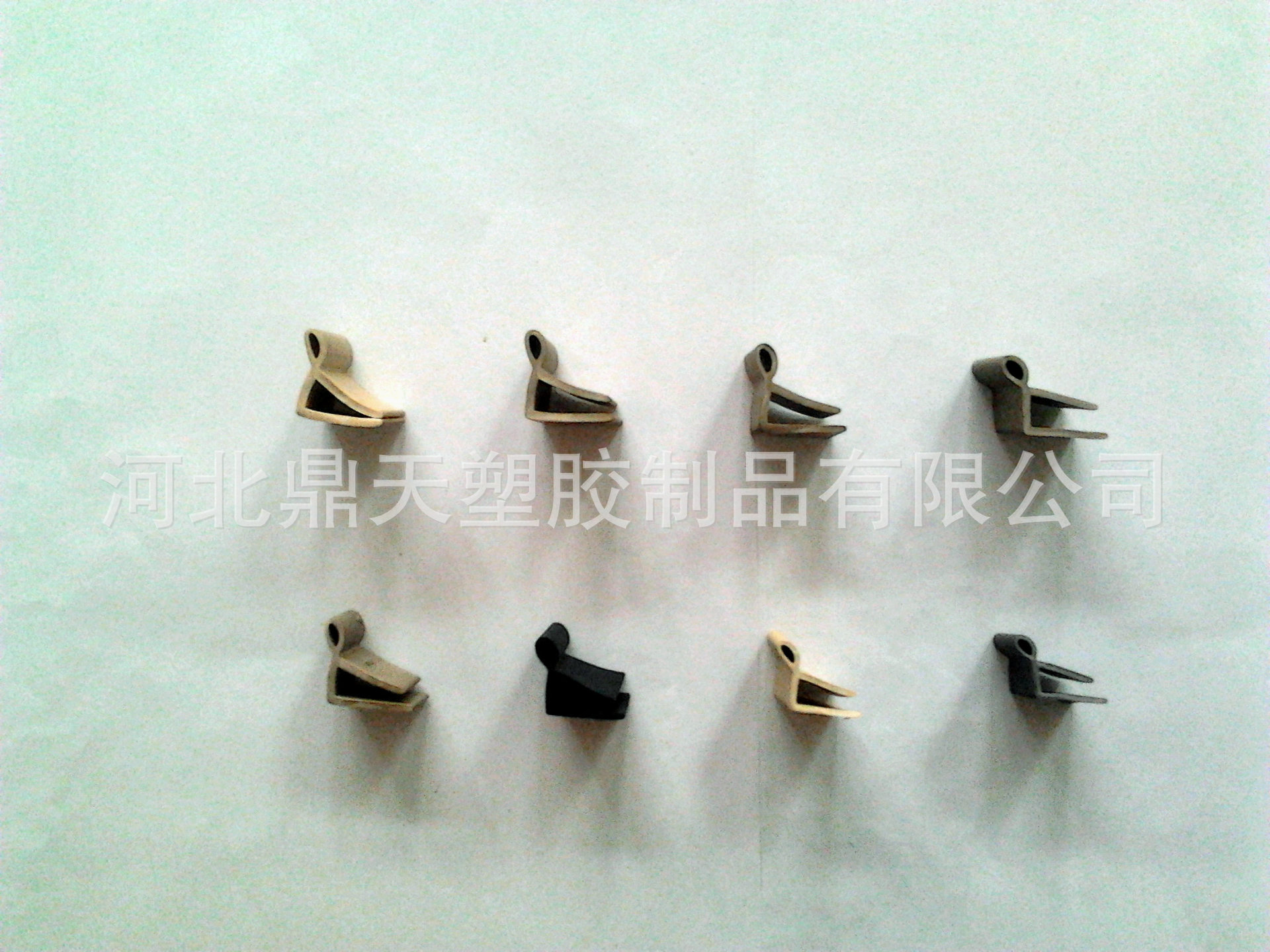 供应汽车脚垫包边条、尾箱垫包边条、后备箱垫包边条