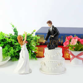 新款 西式蛋糕顶新郎钓新娘 结婚公仔 现货婚庆道具情人节礼物