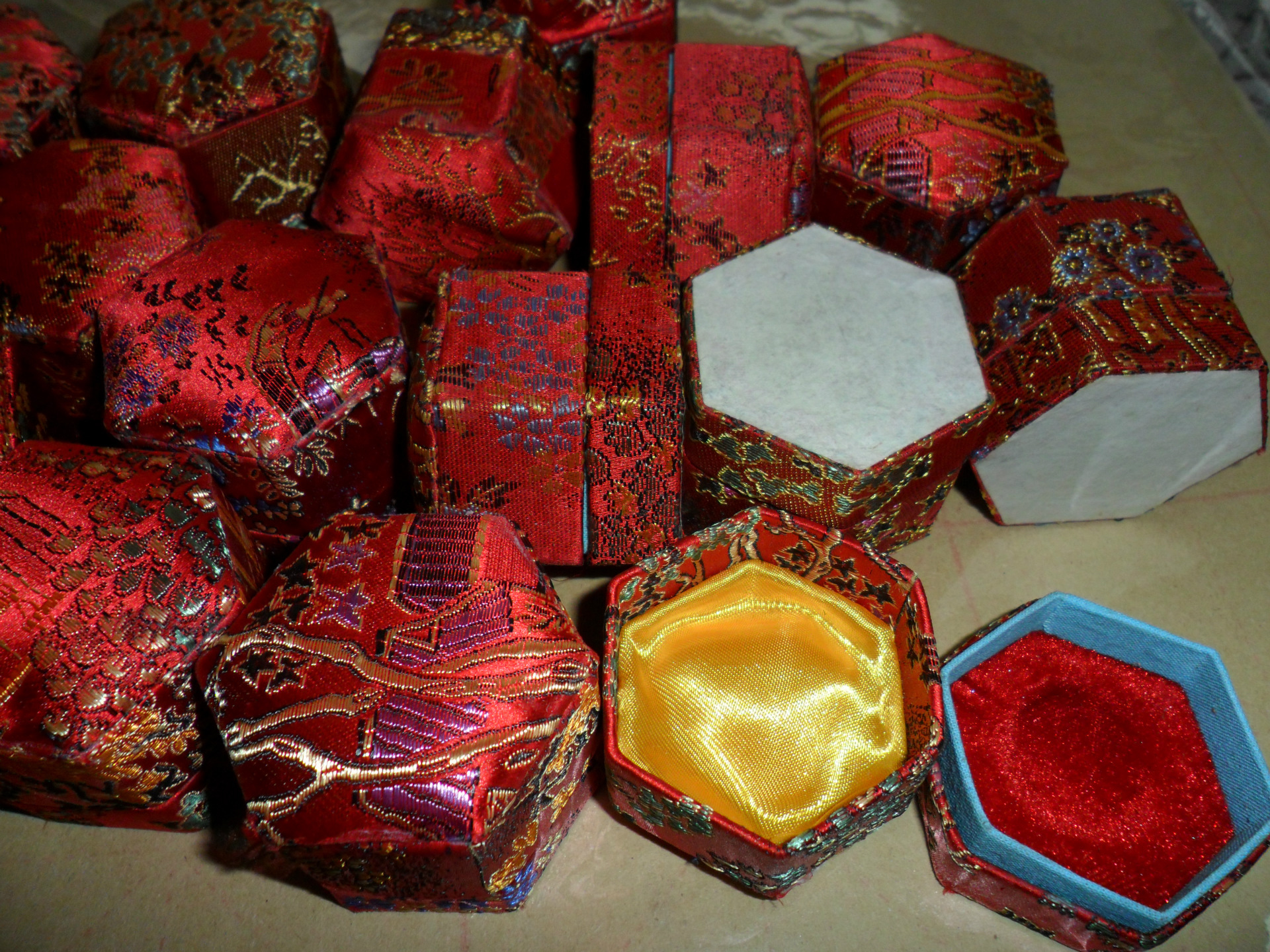 三克牛黄安宫丸包装盒3克安宫药丸包装盒三克中药丸包装空药盒