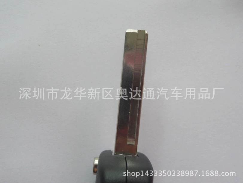 [适用于 现代雅绅特钥匙壳  ACCENT3键 原车折叠遥控器钥匙壳]