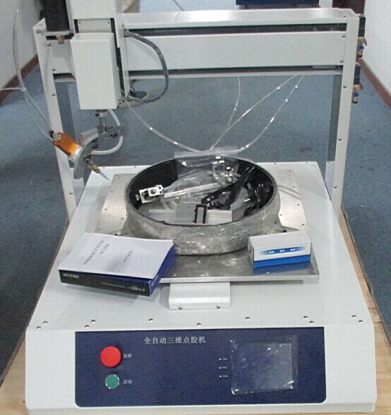 外贸出口点胶机，自动点胶机，英文版打胶机