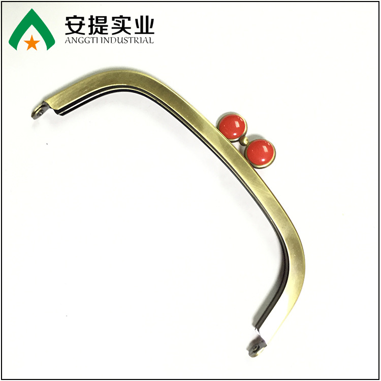 厂家供应  各种款式针孔包包五金口夹  DIY口金配件  五金框较