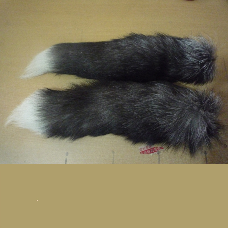 Split silver fox fox fox tail bag fur pendant 40cm long can be used as anal plug tail