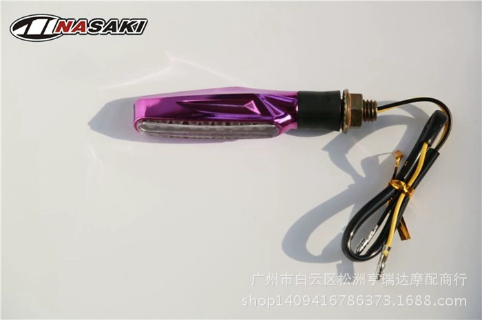 Внедорожная led-головка фара, декор модифицирован аксессуарами