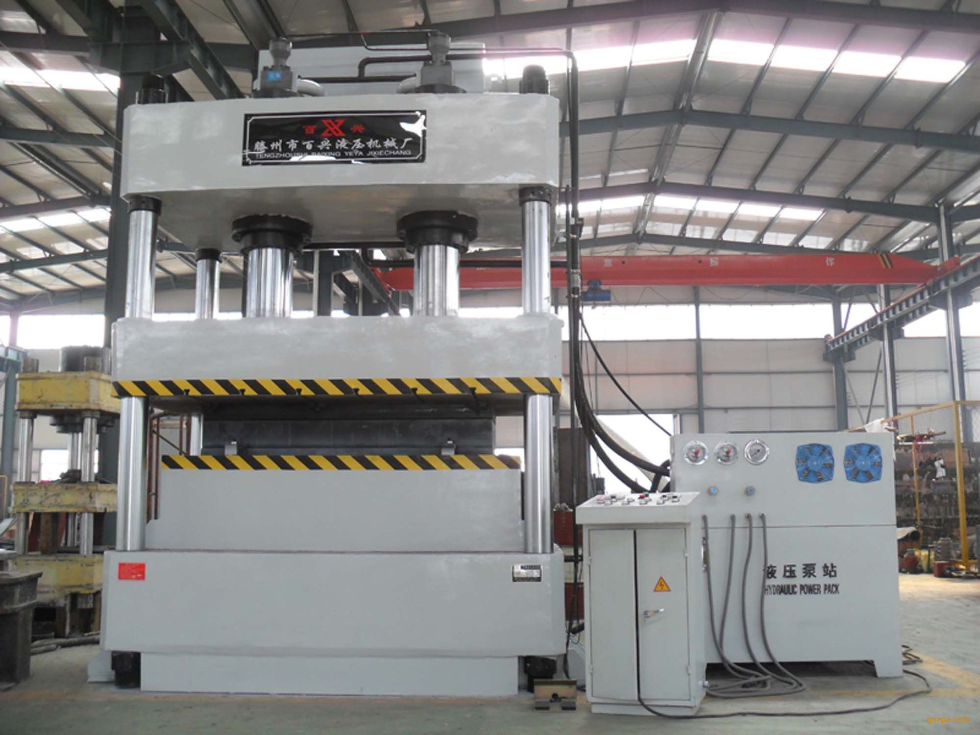 河南郑州 拉伸液压机 六面顶液压机 通用四柱液压机 液压机控制柜