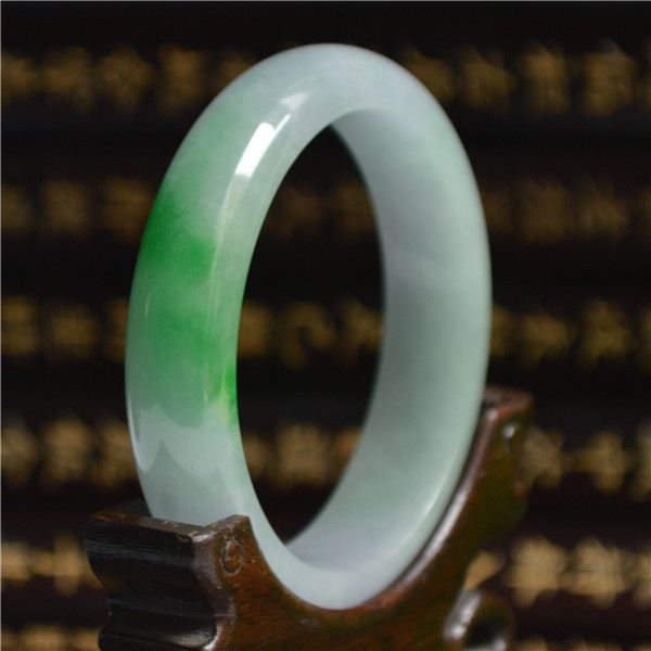 天然缅甸A级翡翠白底正阳绿玉手镯 特价冰糯种飘花玉镯子手圈