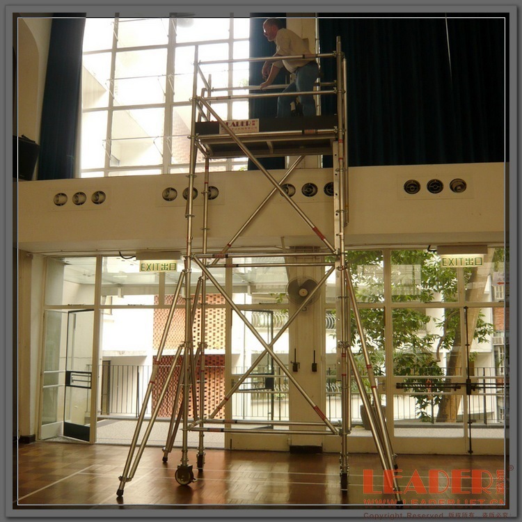 单宽铝合金快移动装脚手架 体育馆场所6m高灯具维修使用 安全可靠