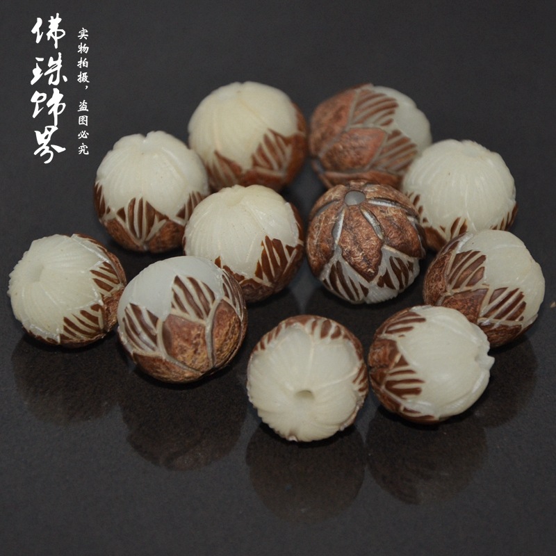 厂家销售菩提根原籽雕刻/单颗带皮白莲花直径13-22mm隔珠散籽DIY