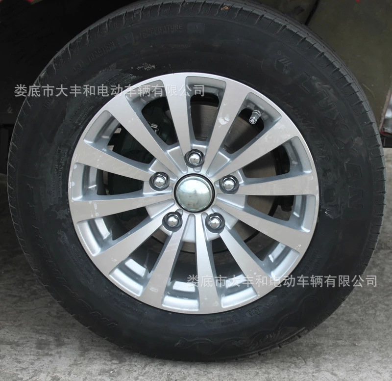 四座电动观光车价格/四轮豪华代步车/电动老爷车四座价格