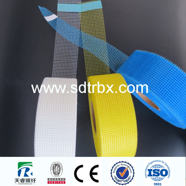 耐碱抗拉玻璃纤维自粘补缝带 石膏板嵌缝玻纤网格胶带 服帖性好