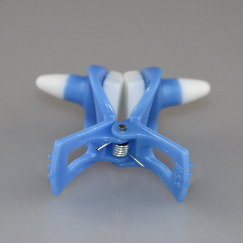 2437789508_1819773204