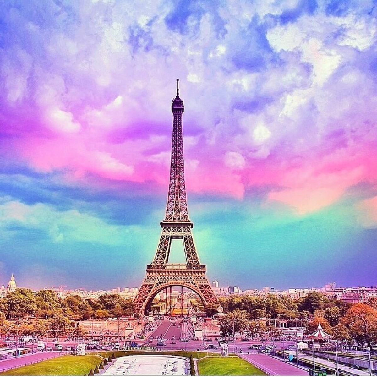 巴黎铁塔壁纸梦幻图片_紫色风景梦幻埃菲尔铁塔 - 随意优惠券