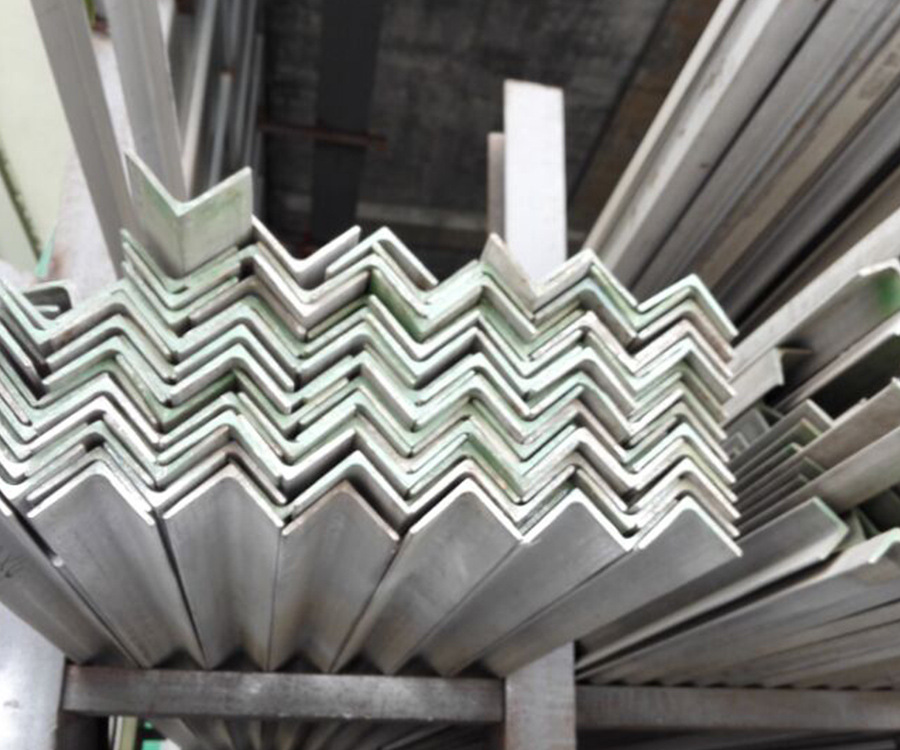 专业生产 订制批发零售 不锈钢角钢 不锈钢角铁 热轧等边角钢