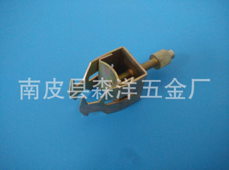 93805124CE4AF069F5C17A128D6F00