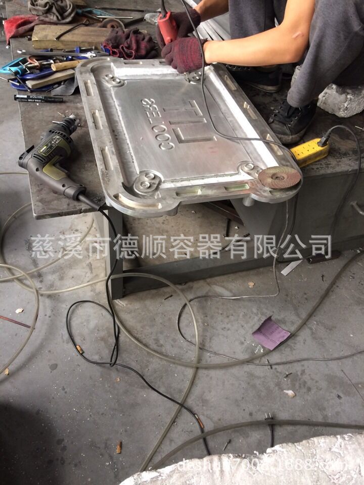 供应滚塑浇铸铝模 铝板模具 滚塑模具 滚塑 模具制造