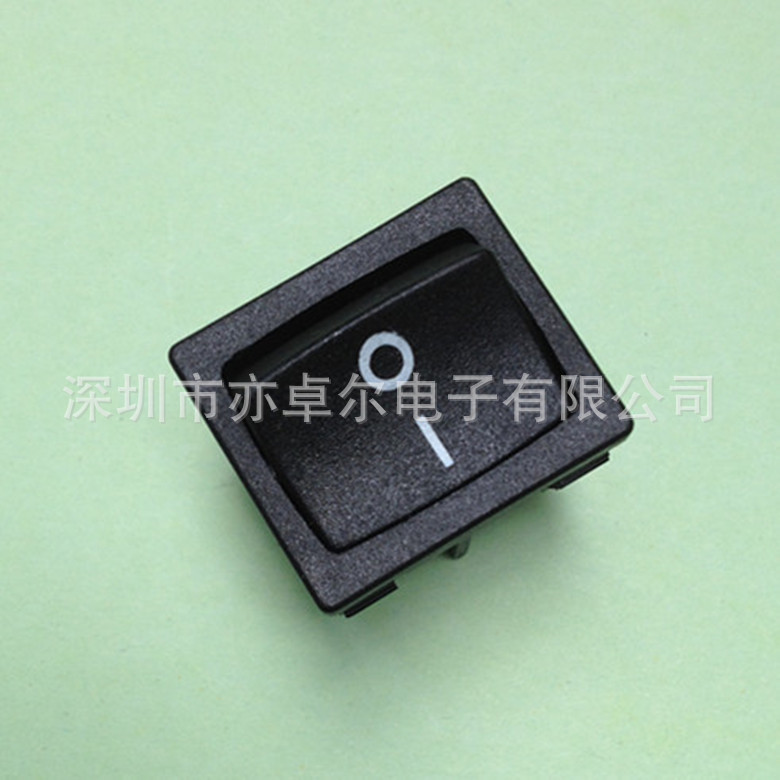 台湾普尼克PRONIC 原装正品船型开关 翘板开关 BR-22C-11L四脚黑