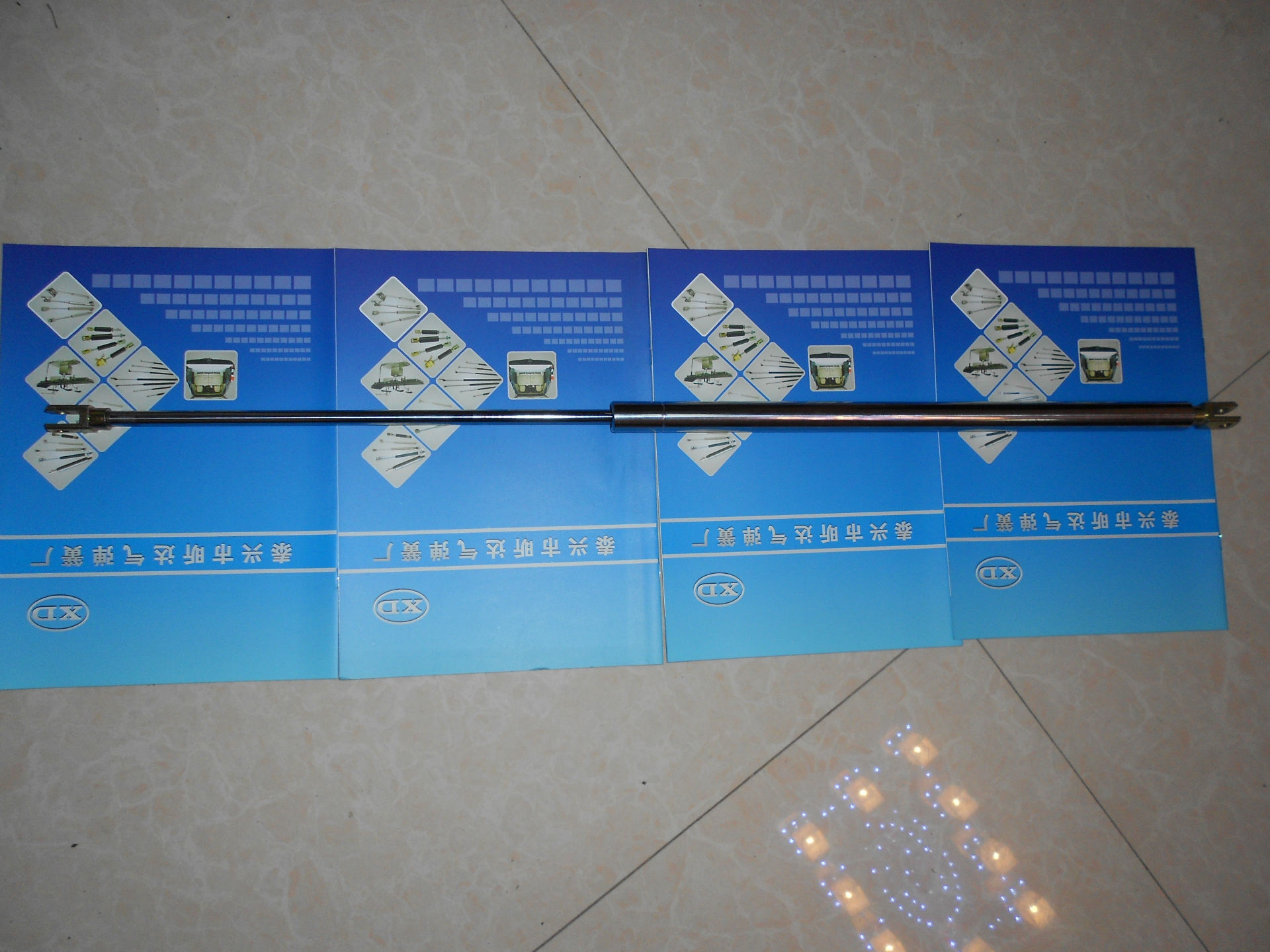 厂家直销各种特殊型号缓冲气弹簧。加长液压支撑杆