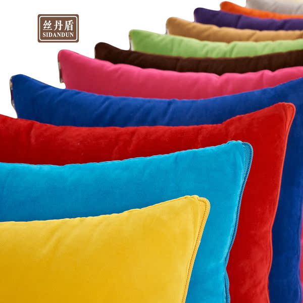 Yisan pillow was cushioned by the real estate car business gift