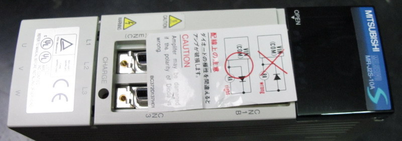 台州信达 库存全新三菱驱动器 MR-J2S-10A 保修半年  询价