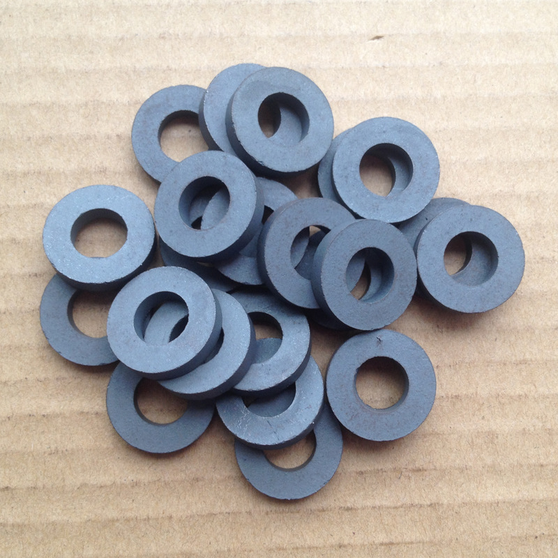 直销同性铁氧体磁环，大小规格同性圆环，干压磁环