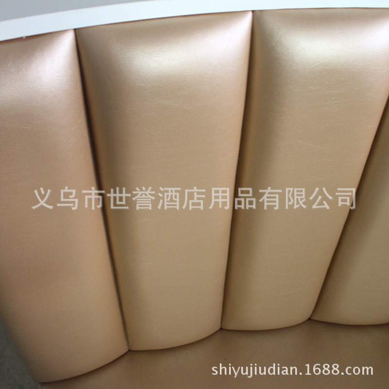 2455733600_2117169794