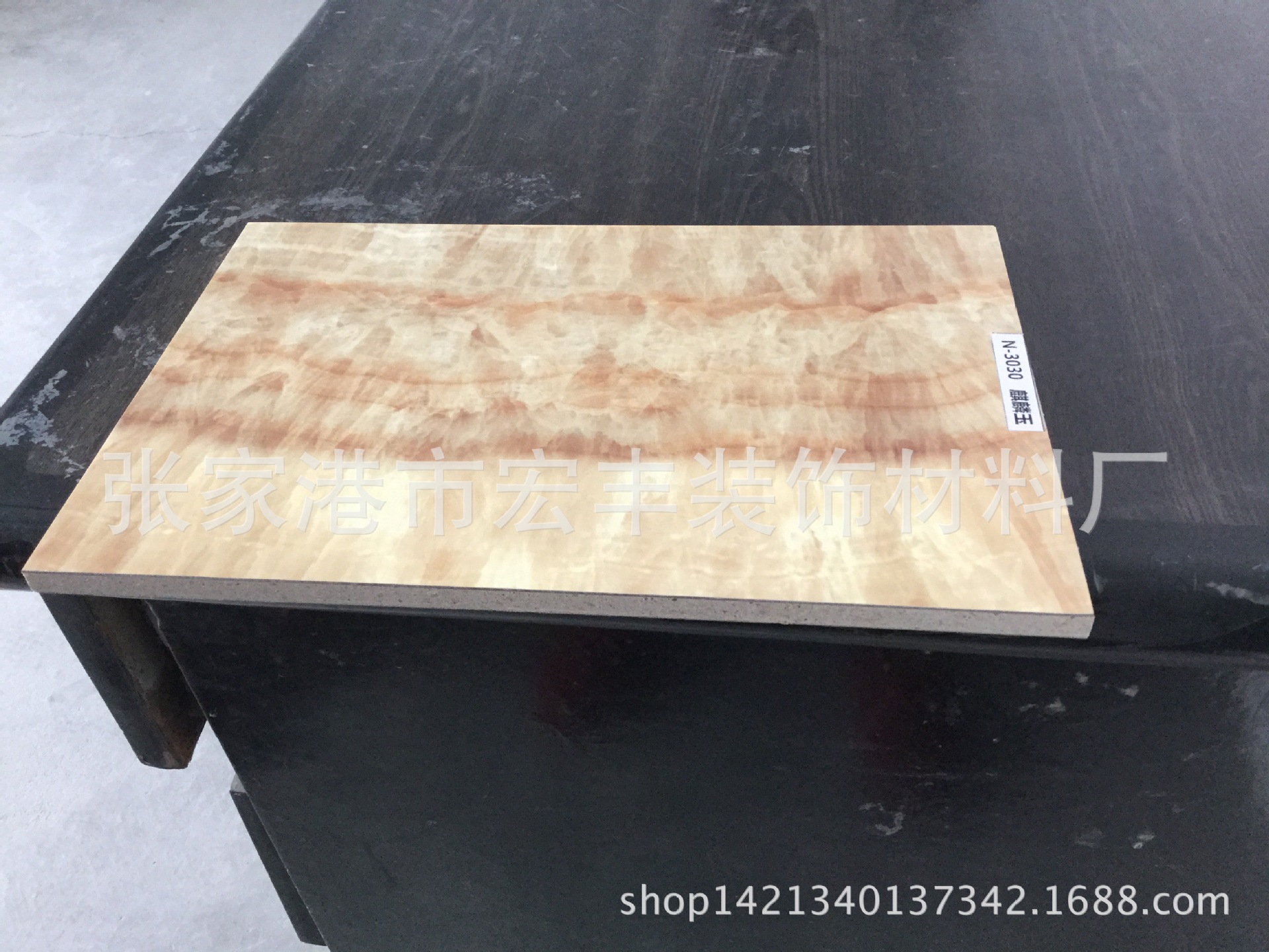 hpl贴面板  复合板   防火装饰板     厂家直供