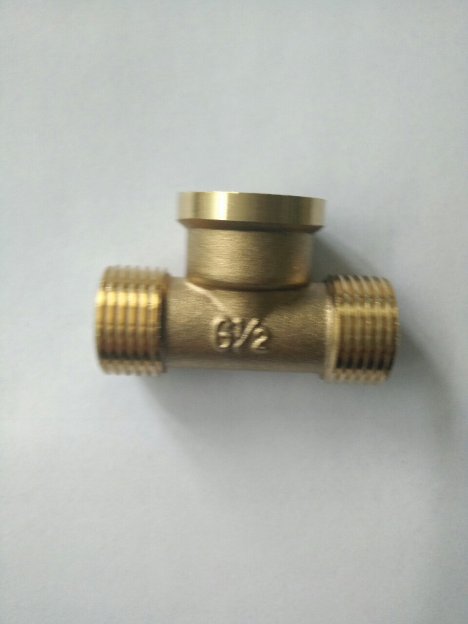 厂家直销优质4分内外牙铜三通