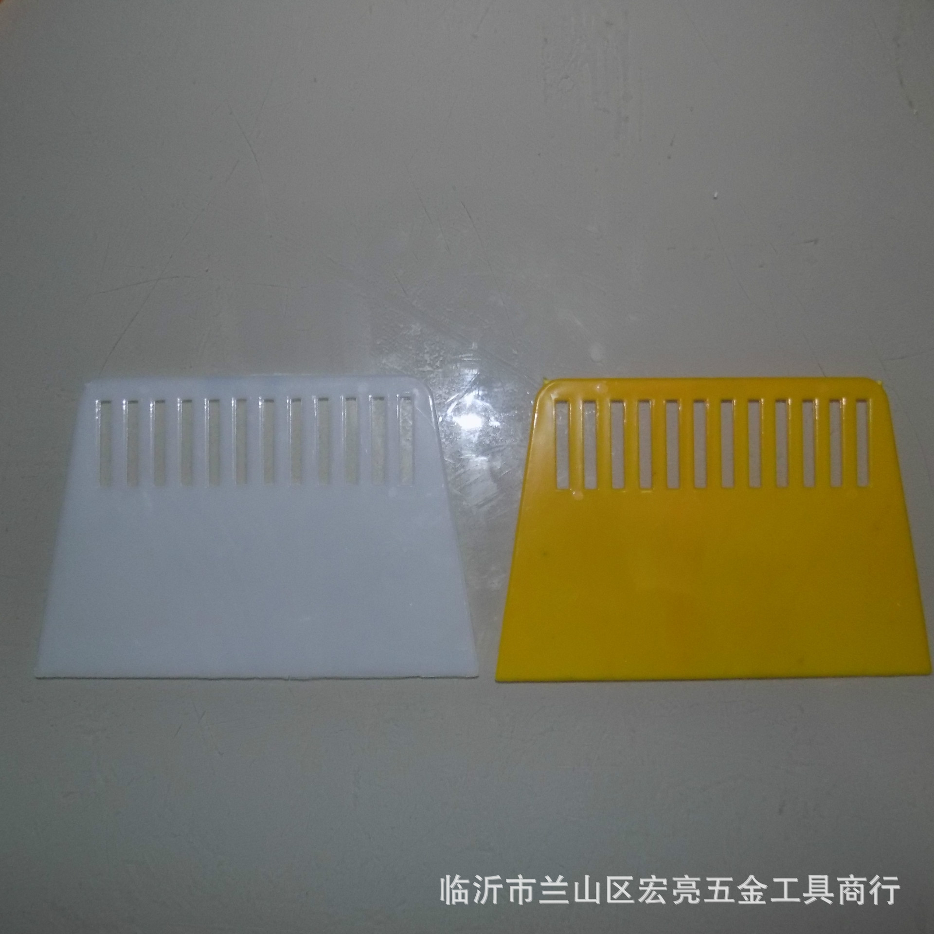批发加厚加大梯形塑料腻子/油漆刮刀/板 烘培用具 汽车装潢