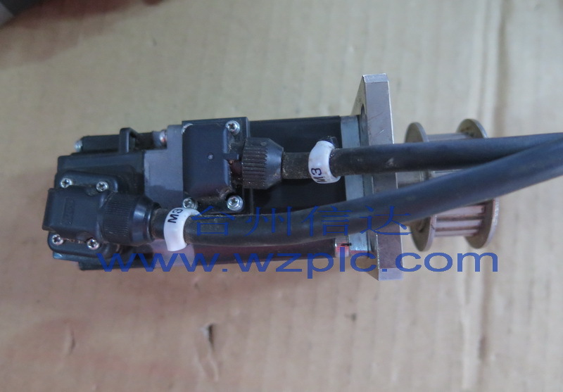 台州信达  二手三菱电机  HF-KN13 保修三个月  询价