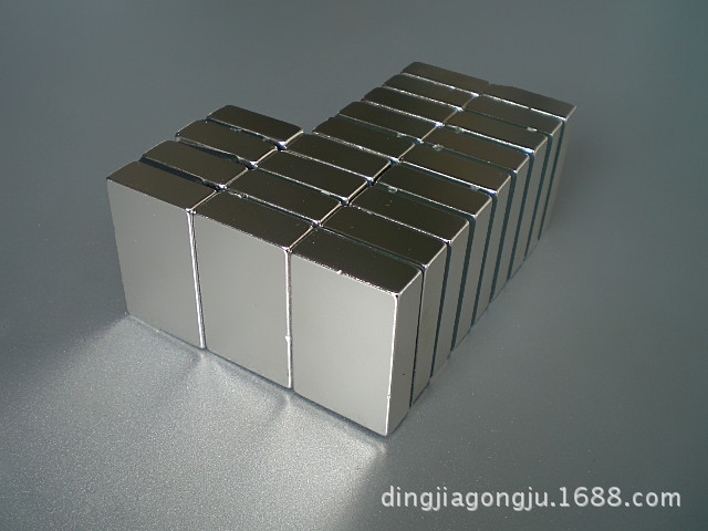 供应40x25x10mm镀锌 钕铁硼 长方形强力磁铁 圆形吸铁石 强磁