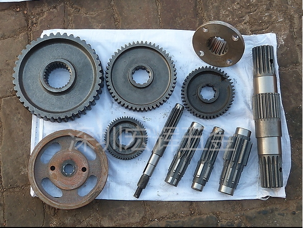 精密五金减数箱齿轮 不锈钢铜齿轮 圆柱齿轮 小五金齿轮