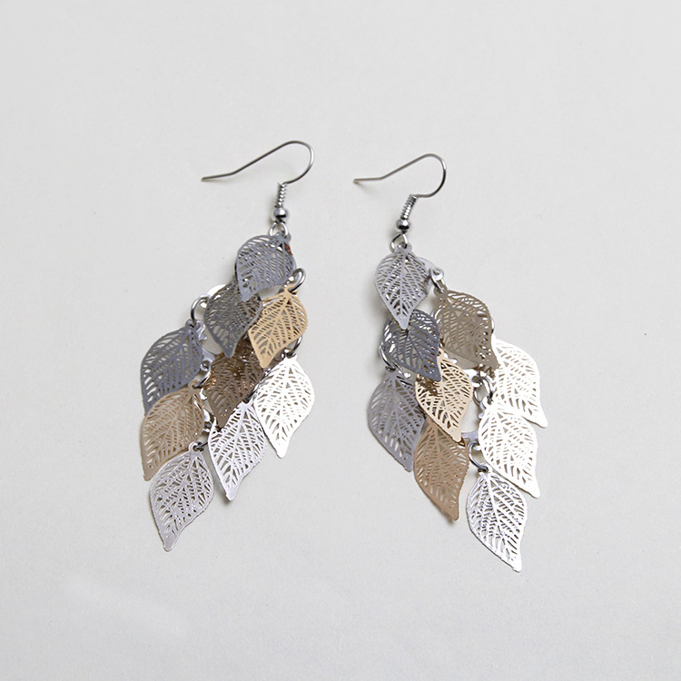 Wholesale Jewelry 1 Pair Simple Style Leaf Metal Drop Earrings display picture 4