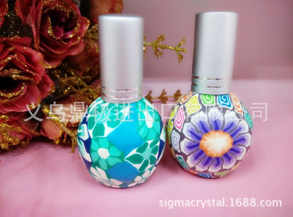 厂家供应R015-F喷15ml喷雾软陶香水瓶 散装喷雾空瓶 摆放式喷雾瓶