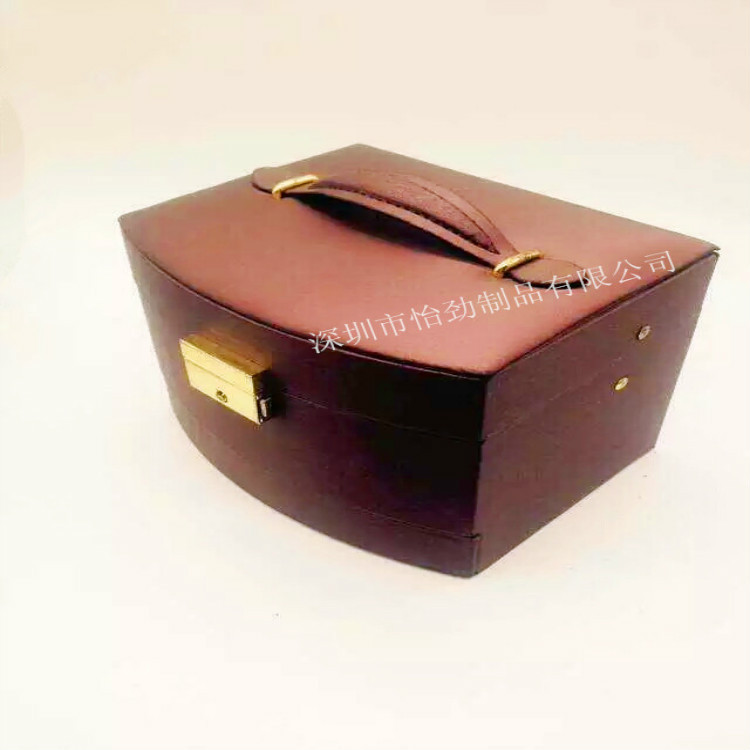 皮革盒