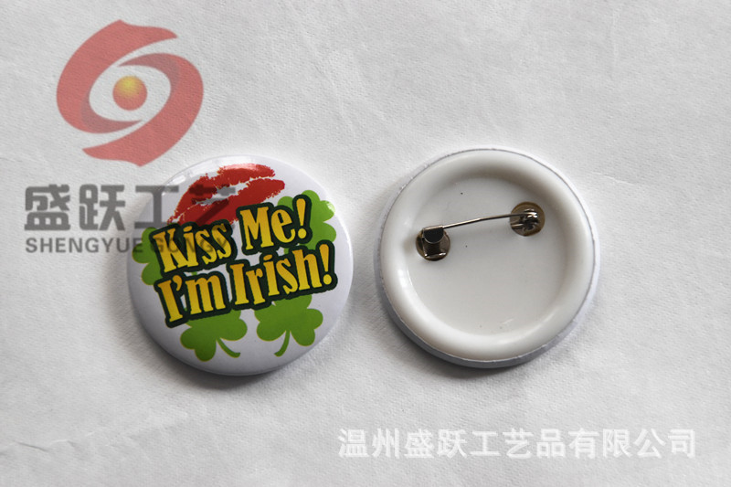 马口铁套装胸章