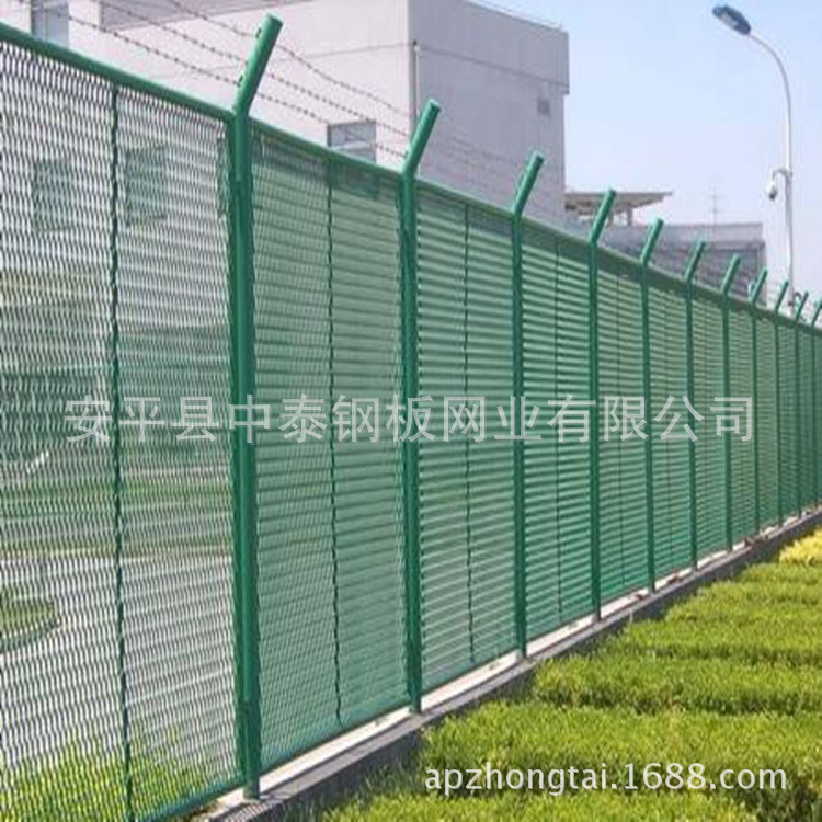 保税区防护围栏网@山东保税区菱形护栏网@厂区护栏网批发