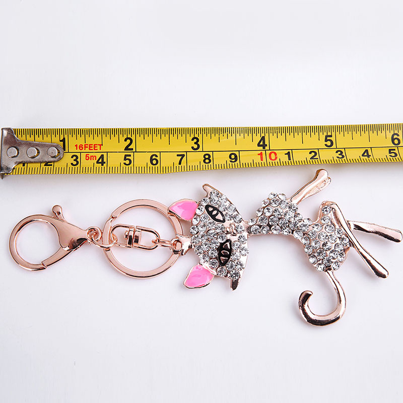 New Diamond-studded Fox Keychain Women's Key Pendant Metal Car Key Ring Creative Gift display picture 4