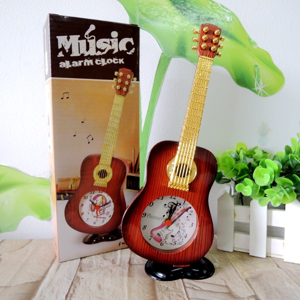 Классическая музыкальная гитара подходит для фотосессий, подарок на день рождения