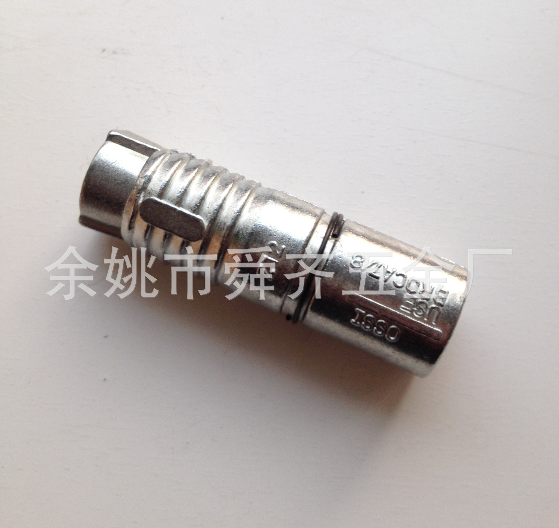 厂家专业生产锌合金壁虎 锌合金单头壁虎 锌合金两片式单头壁虎